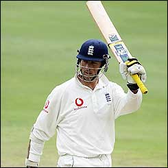 Marcus Trescothick is out for an impressive knock of 180 and England declare on 332-9