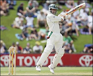 AB de Villiers settles well at the top of the order