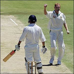 Shaun Pollock takes the wicket of Robert Key