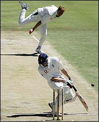 Flintoff manages to evade a Shaun Pollock bouncer 