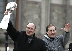 Patriots vice president of player personnel Scott Pioli and head coach Bill Belichick