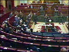 Armed soldiers take over the Cortes