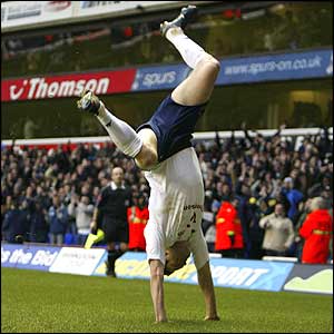 Robbie Keane celebrates Spurs' second goal