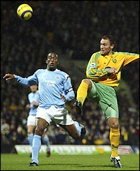 Dean Ashton scores the opener