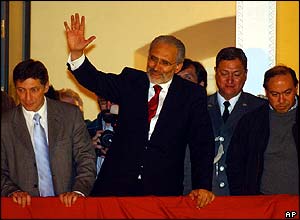 President Mesa waves to supporters in La Paz