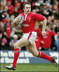 Rhys Williams scores the second try for Wales