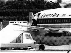 Hijacker on EgyptAir jet