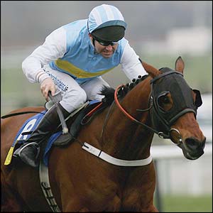 Hardy Eustace defends his Champion Hurdle title in style