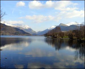 Llyn Padarn and Snowdon taken from Y Glyn in Llanberis (Paul Sivyer)