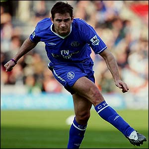 Frank Lampard hammers home a free-kick
