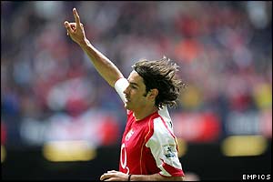 Pires celebrates his strike