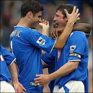 Arjan De Zeeuw after scoring