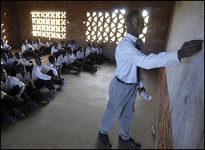 Pupils learn quadratic equations from teacher Vessium Chikhoza Phiri