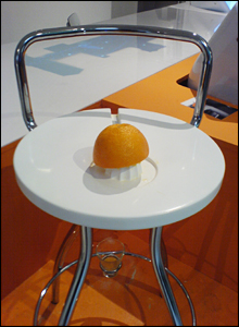 Lap juicer - Philip Worthington and Theo Humphries (Interaction Design)