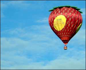 This picture of the Cardiff strawberry hot air balloon over Lisvane was sent in by Leighton Phillips