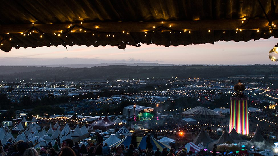 Why don't we show all artists and songs at events we cover?