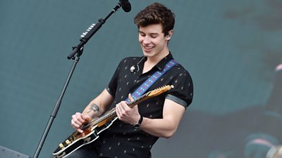Shawn made us *swoon* at his first-ever UK festival appearance