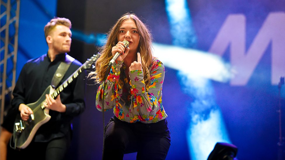 [WATCH] Marmozets make a name for themselves at Reading 2017