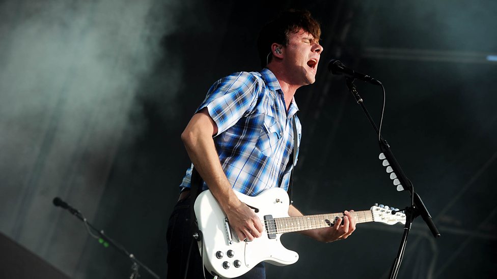 [WATCH] Jimmy Eat World make a legendary return to Reading 2017