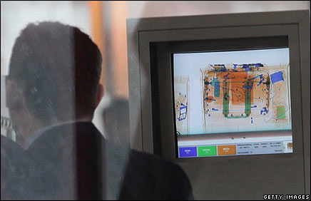 hand luggage check image