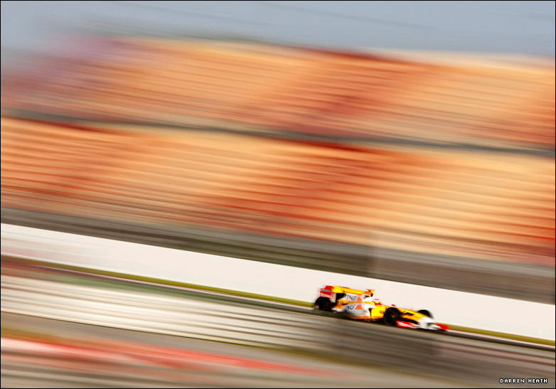 Alonso testing in Barcelona