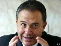 O novo chefe da polícia colombiana, Oscar Naranjo