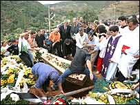 Người Brazil phản đối cảnh sát Anh mạnh mẽ và nói cảnh sát phải chịu trách nhiệm