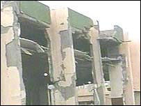 Danos no prédio do Partido Democrático do Curdistão