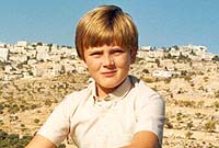 Aled Jones yn fachgen ifanc