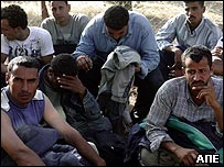 प्रवासी