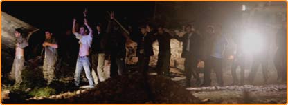 ہم جو تاریک راہوں میں۔۔۔۔