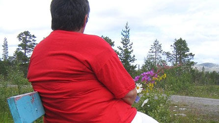 Dynes dros ei phwysau