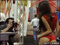 Fotoğrafı çekilen bir kadın