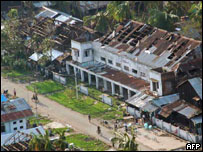 Centenas de milhares estão desabrigados
