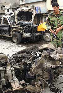 مامور پليس در محل انفجار کرکوک