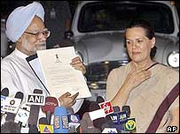 Sonia Gandhi e Manmohan Singh