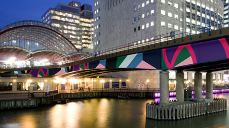 Lukisan dinding karya Sinta Tantra