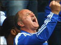 Bầu Scolari của Chelsea