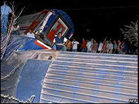 O trem de alta velocidade que descarrilhou na Turquia em julho