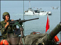 Tập trận trên biển