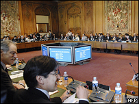 Reunião da OCDE em Paris