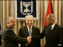 وزیر خارجه مصر (چپ) رییس جمهوری اسرائیل و وزیر خارجه اردن