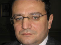 Directorul SRI, George Maior, a fost din nou audiat la comisia parlamentară