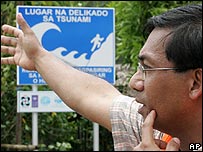 سونامی میں لوگوں کو نکالنے کا تجربہ