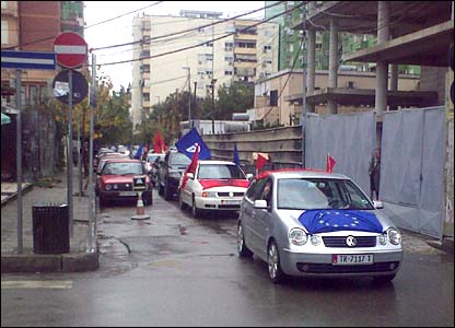 Udhëheqja shqiptare e konsideron këtë vendim të BE-së si njohje të përparimit të Shqipërisë drejt BE-së.