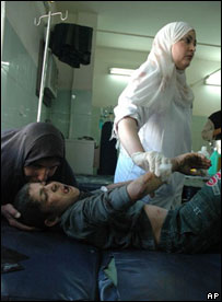 Vítimas da explosão em Mahmudiyah são tratadas em hospital de Bagdá