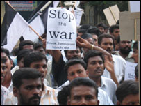 تظاهرات ضد جنگ در کلمبو ( عکس از آرشيو)