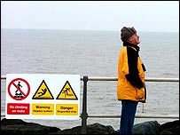 Watching the construction of the wind turbine