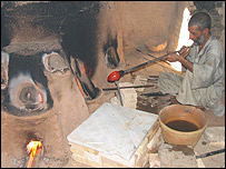 کارگاه شیشه گری