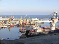 تجهيزات نفتی در خارج از باکو